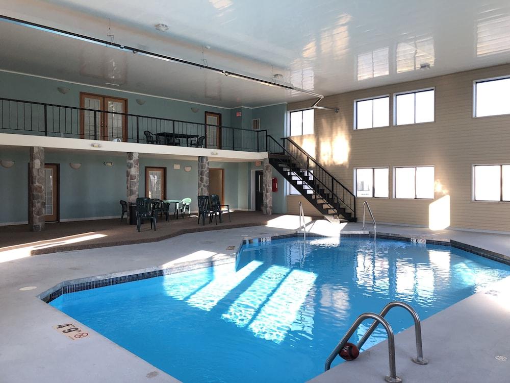Super 8 By Wyndham Plover Stevens Point Area المظهر الخارجي الصورة